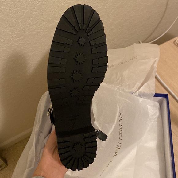 Stuart Weitzmen DAZZLE BOOTIE. - Picture 6 of 8